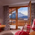 Sommer Hotel
